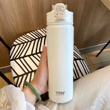 Thermos avec paille